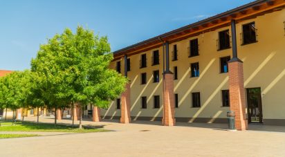 Appartamento 6 locali di 99 m² a Cremona (26100)