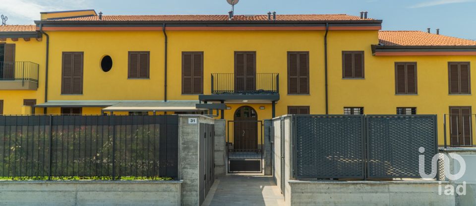 Negozio / locale commerciale di 350 m² in Cremona (26100)