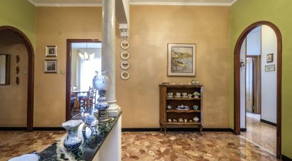 Bilocale di 125 m² a Genova (16155)