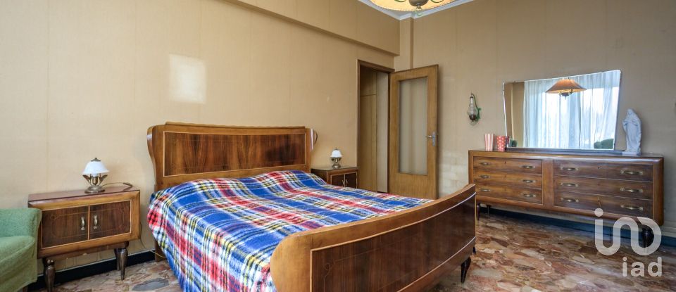 Bilocale di 125 m² a Genova (16155)