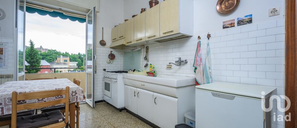 Bilocale di 125 m² a Genova (16155)