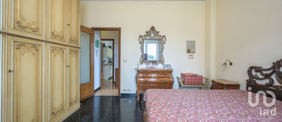 Bilocale di 125 m² a Genova (16155)