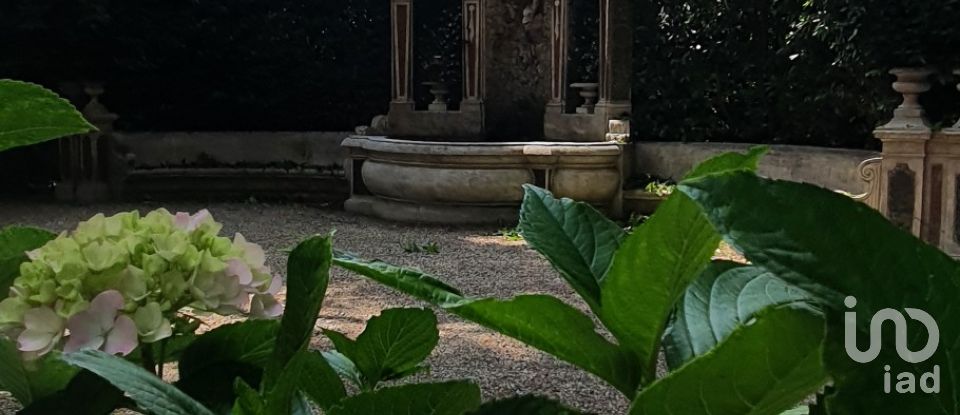 Villa Bifamiliare 13 locali di 270 m² a Genova (16148)