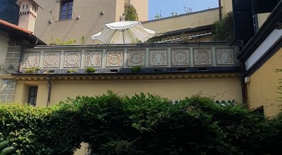 Villa Bifamiliare 13 locali di 270 m² a Genova (16148)