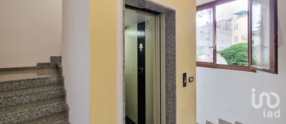 Trilocale di 78 m² a Monte Urano (63813)