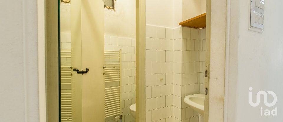 Negozio / locale commerciale di 43 m² in Mariano Comense (22066)