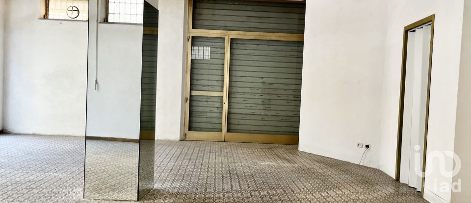 Negozio / locale commerciale di 68 m² in Falconara Marittima (60015)