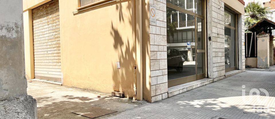 Negozio / locale commerciale di 68 m² in Falconara Marittima (60015)