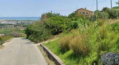 Casa indipendente 8 locali di 300 m² in Colonnella (64010)