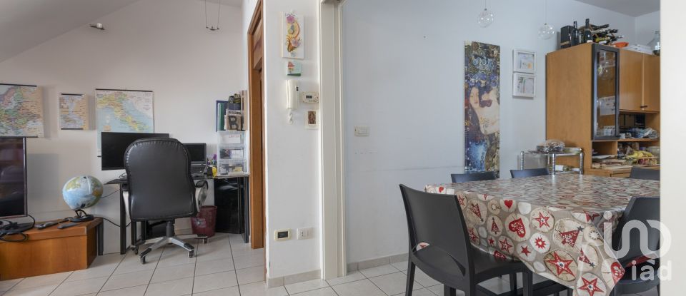 House 5 rooms of 120 m² in Osimo (60027)