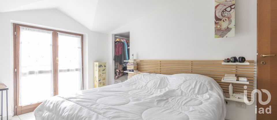 House 5 rooms of 120 m² in Osimo (60027)