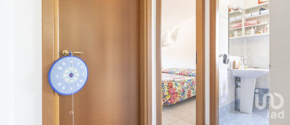 House 5 rooms of 120 m² in Osimo (60027)