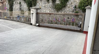 Posto auto di 15 m² in Genova (16126)