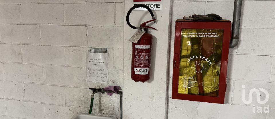 Parking of 15 m² in Genova (16126)