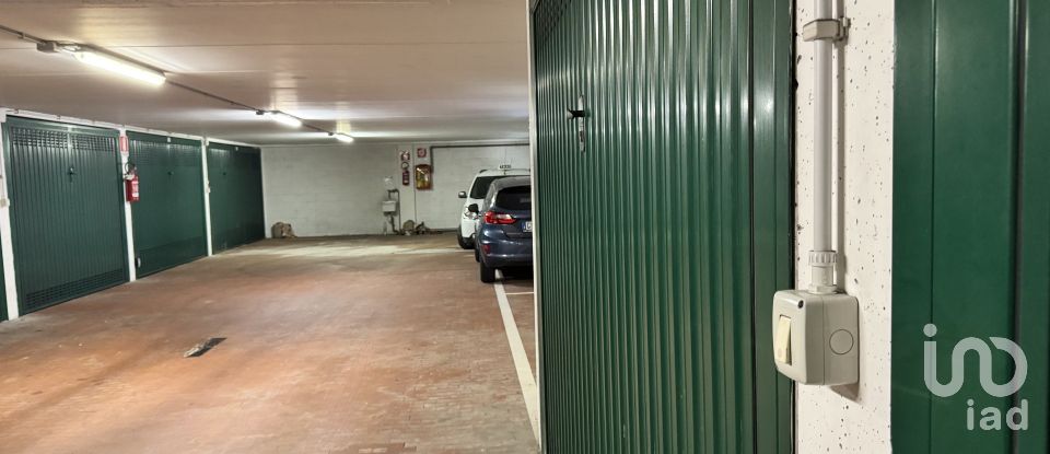 Parking of 15 m² in Genova (16126)