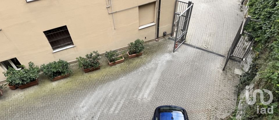 Parking of 15 m² in Genova (16126)