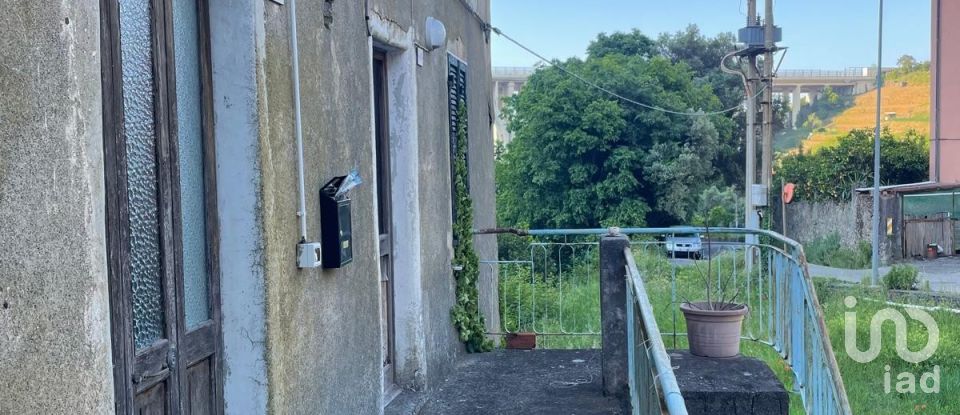 Costruzione di 600 m² in Arenzano (16011)