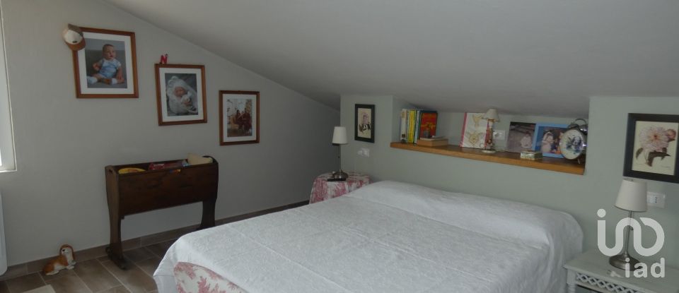 Casa indipendente 9 locali di 300 m² in Maissana (19010)