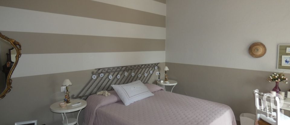 Casa indipendente 9 locali di 300 m² in Maissana (19010)