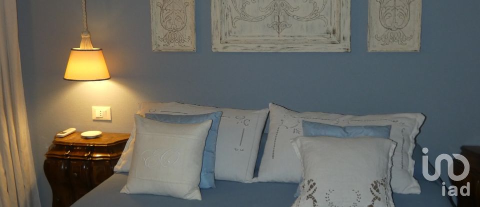 Casa indipendente 9 locali di 300 m² in Maissana (19010)