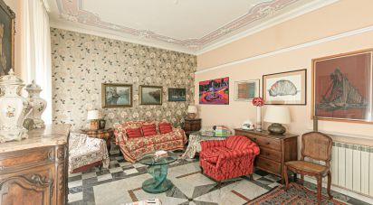 Appartamento 11 locali di 191 m² a Genova (16129)