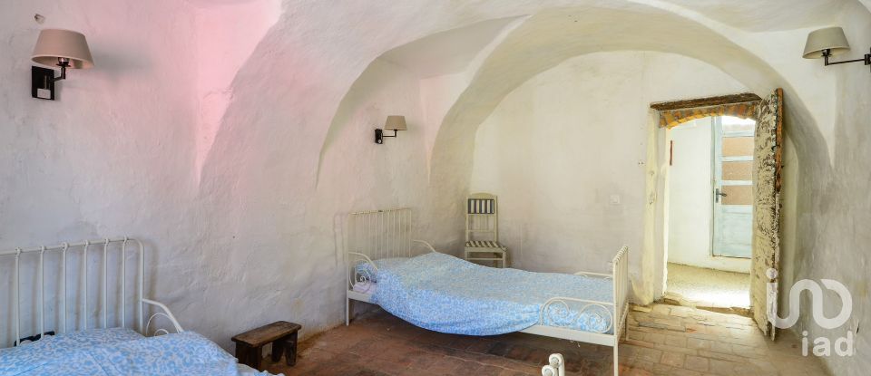 Village house 8 rooms of 200 m² in Niella Tanaro (12060)