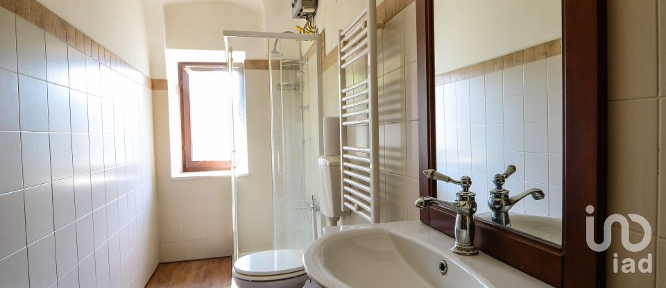 Village house 8 rooms of 200 m² in Niella Tanaro (12060)