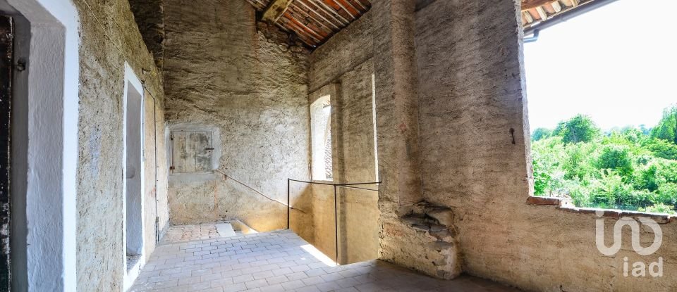 Village house 8 rooms of 200 m² in Niella Tanaro (12060)