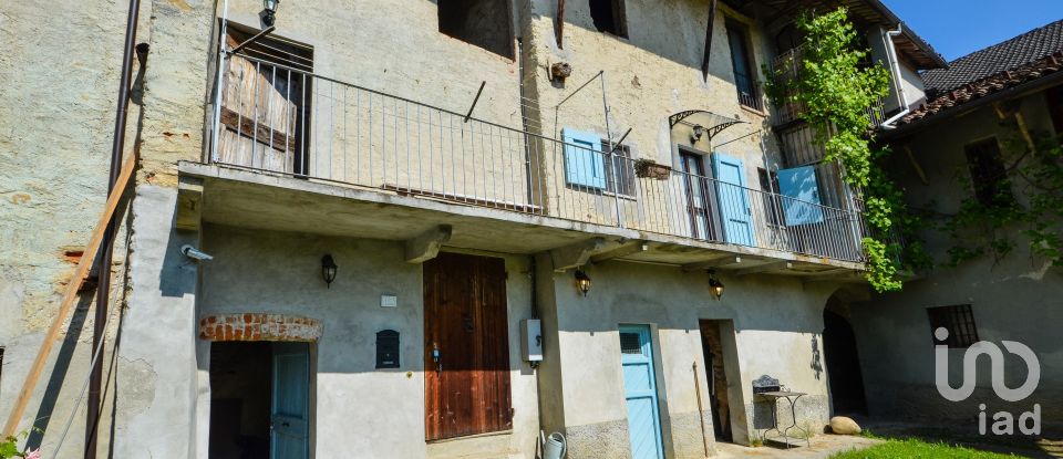 Village house 8 rooms of 200 m² in Niella Tanaro (12060)