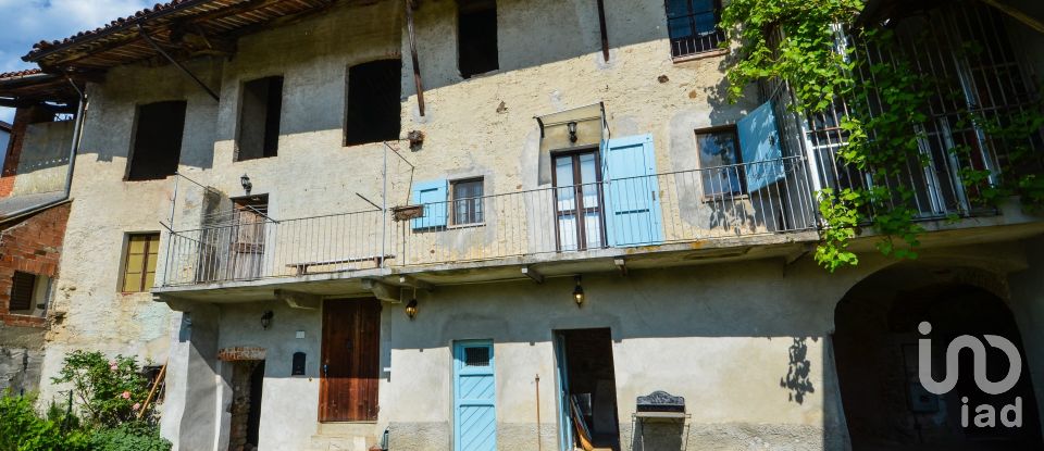 Village house 8 rooms of 200 m² in Niella Tanaro (12060)