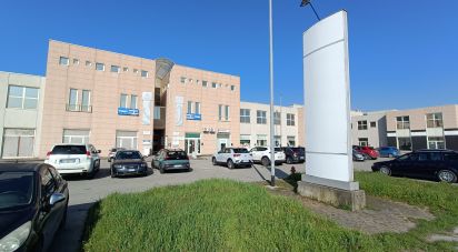 Negozio / locale commerciale di 595 m² in Casalmaggiore (26041)