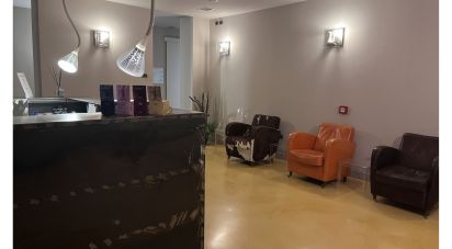 Negozio / locale commerciale di 595 m² in Casalmaggiore (26041)