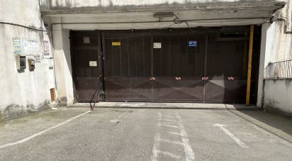 Posto auto di 97 m² in Roma (00159)