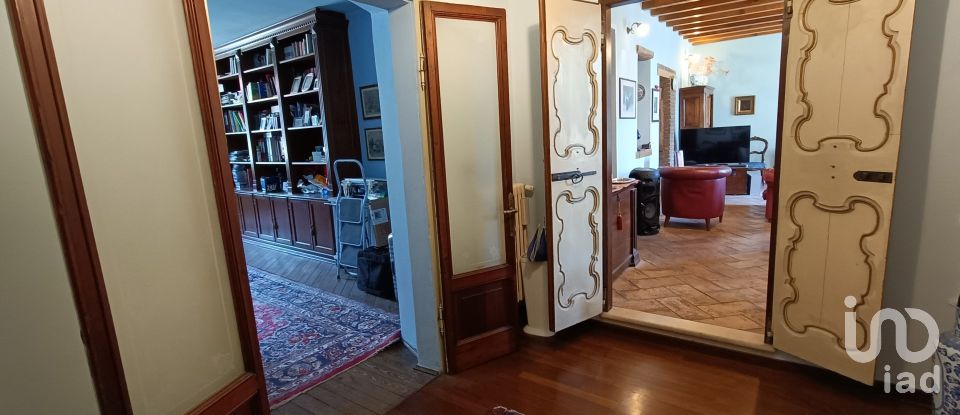 Appartamento 5 locali di 142 m² a Desenzano del Garda (25015)