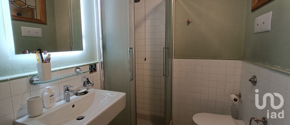 Appartamento 5 locali di 142 m² a Desenzano del Garda (25015)