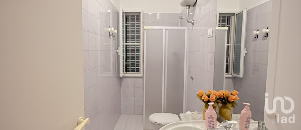 Farm 8 rooms of 98 m² in Ostuni (72017)