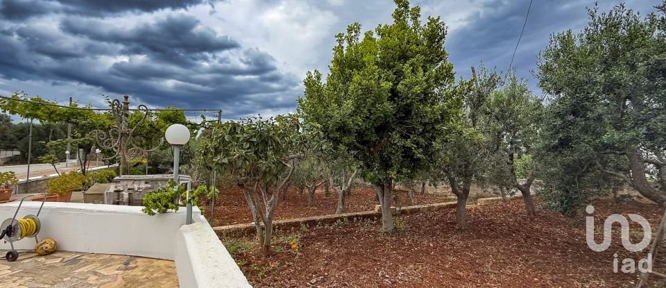 Farm 8 rooms of 98 m² in Ostuni (72017)