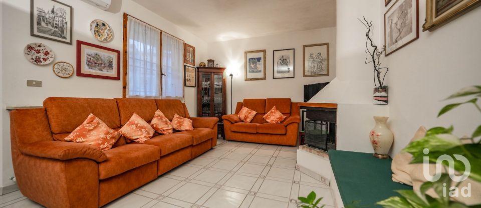 Traditional house 5 rooms of 159 m² in Ferrara (44124)
