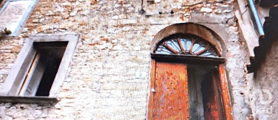 Costruzione di 401 m² in Palmoli (66050)