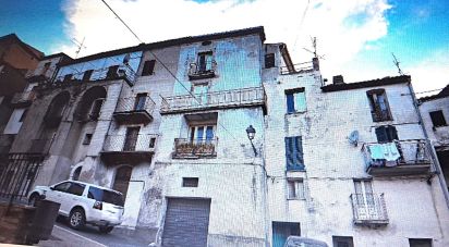 Costruzione di 401 m² in Palmoli (66050)