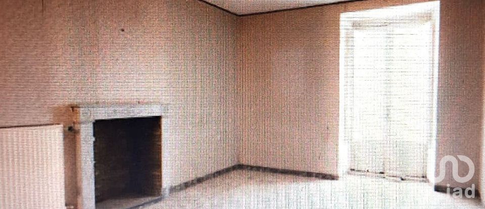 Costruzione di 401 m² in Palmoli (66050)