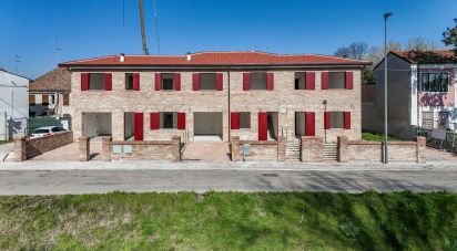 Villa a schiera 4 locali di 153 m² in Copparo (44034)