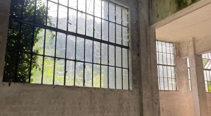 Negozio / locale commerciale di 400 m² in Arenzano (16011)