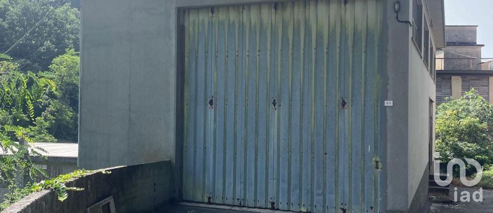 Shop / premises commercial of 400 m² in Arenzano (16011)