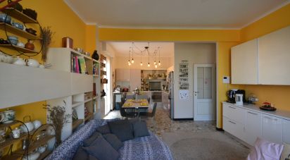 Appartamento 7 locali di 132 m² a Genova (16156)