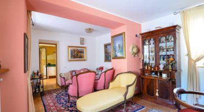 Casa indipendente / Villa 5 locali di 120 m² in Carcare (17043)