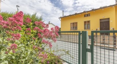 Duplex 6 rooms of 190 m² in Serra Sant'Abbondio (61040)