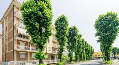 Trilocale di 119 m² a Seregno (20831)