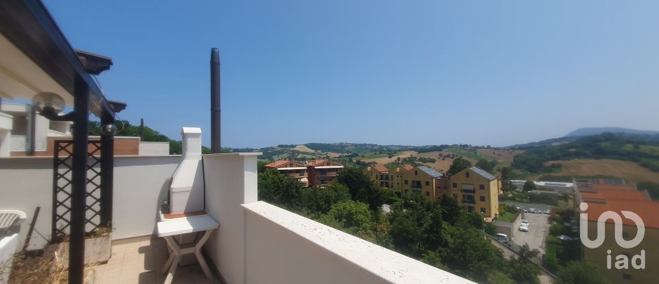 Quadrilocale di 120 m² a Ancona (60121)