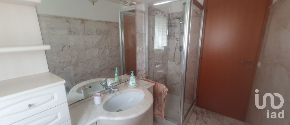 Quadrilocale di 120 m² a Ancona (60121)